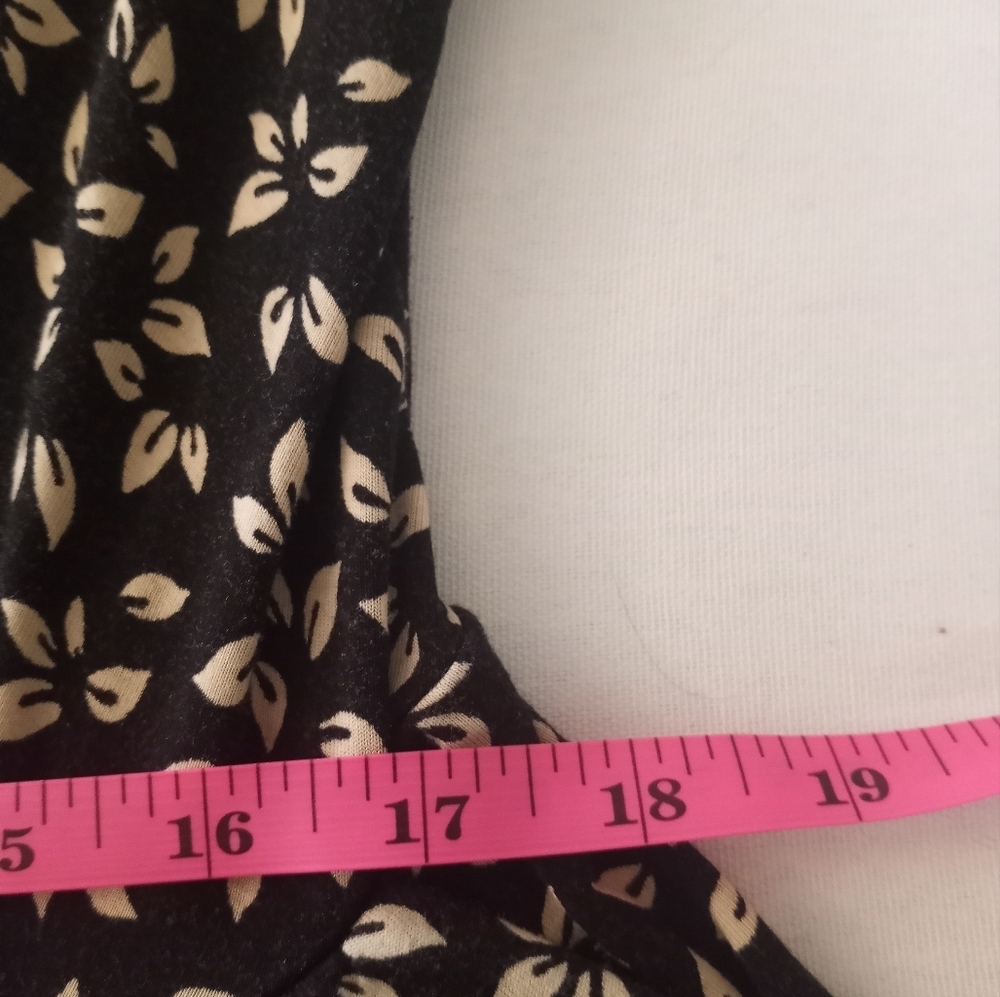 Torrid Super Soft Skater Circle Classic Floral Draped Comfy Bohemian Mini Dress - Picture 9 of 10